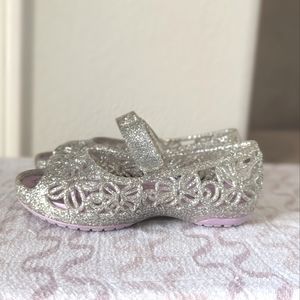 Crocs Isabella Girls Silver Glitter Open Toe Shoe Toddler size 6